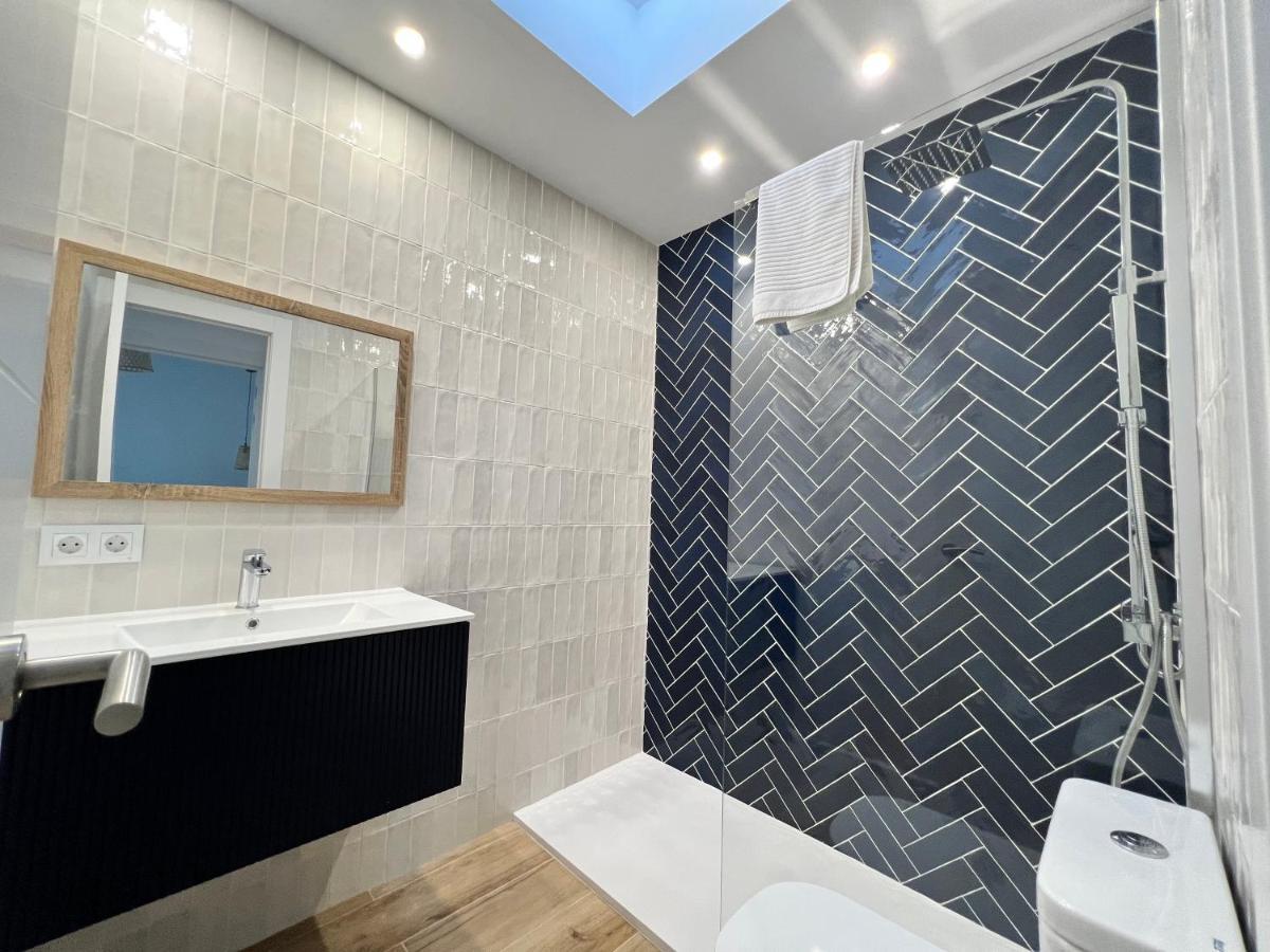Karibu & Pool Holiday home Marbella