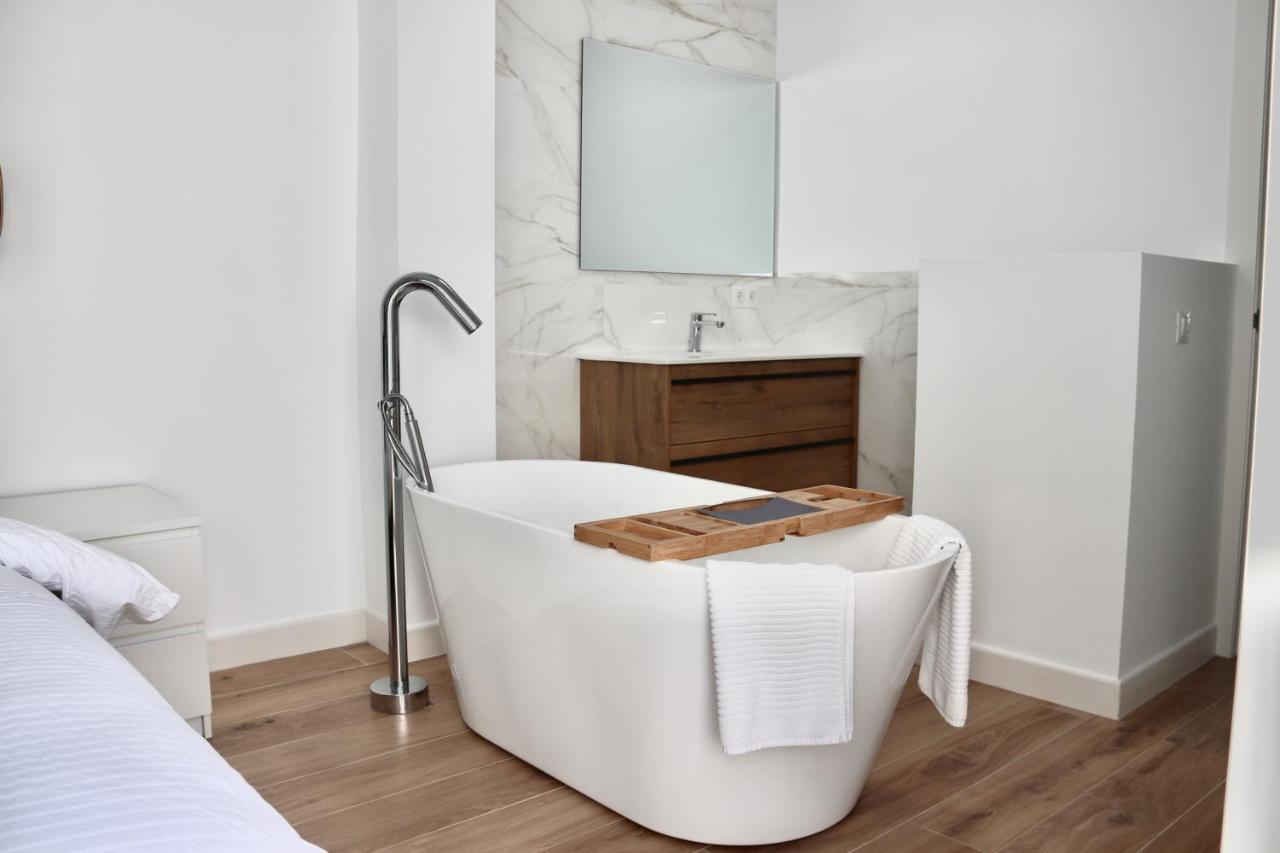 Karibu & Pool Holiday home Marbella