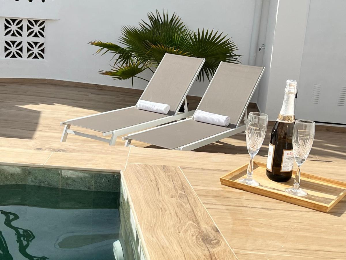 Karibu & Pool Holiday home