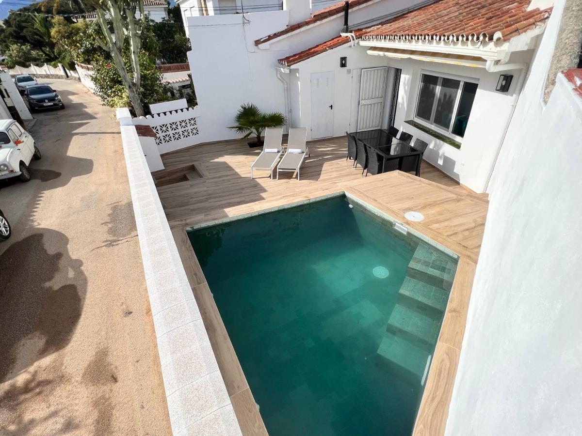 Karibu & Pool Holiday home *